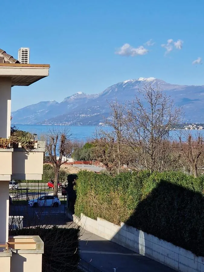 Apartament Vittoria Al Lago Desenzano del Garda 0*,